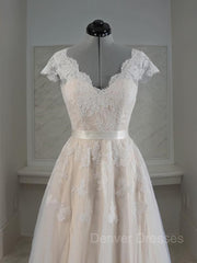Wedding Dresses Lace, A-Line/Princess V-neck Floor-Length Lace Wedding Dresses With Appliques Lace