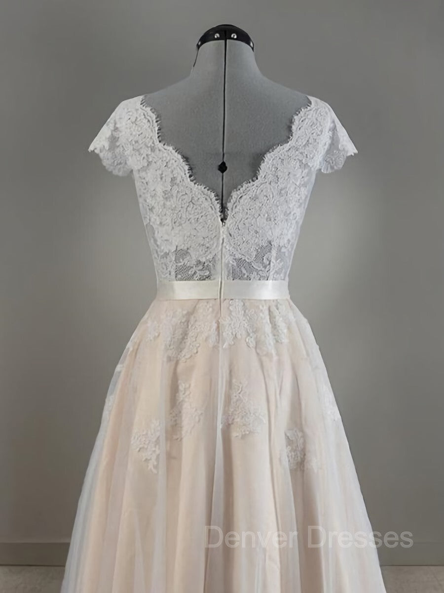 Wedding Dresses Vintage, A-Line/Princess V-neck Floor-Length Lace Wedding Dresses With Appliques Lace