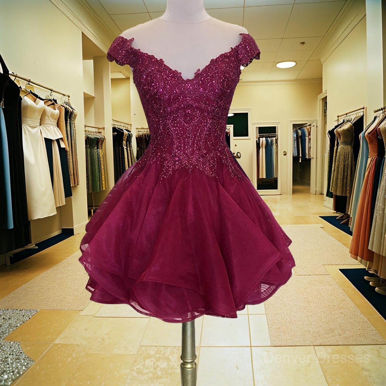 Party Dress Outfits Ideas, A-Line/Princess V-neck Short/Mini Organza Homecoming Dresses With Beading