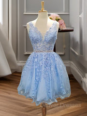 Evening Dresses Elegant, A-Line/Princess V-neck Short/Mini Tulle Homecoming Dresses With Appliques Lace