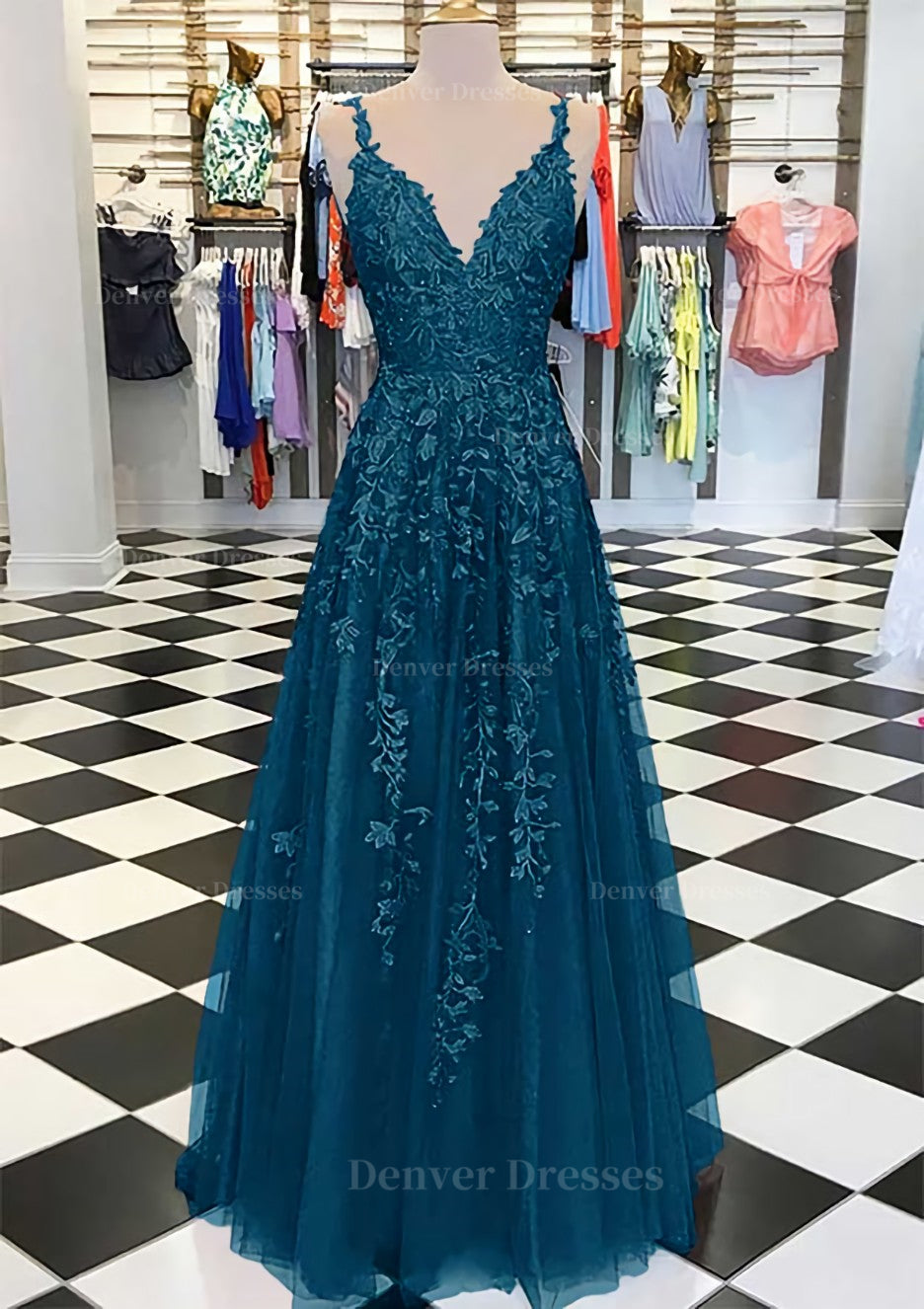 Off Shoulder Prom Dress, A-line/Princess V Neck Sleeveless Long/Floor-Length Tulle Prom Dress With Appliqued