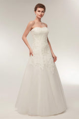 Wedding Dresse Boho, A Line Strapless Ivory Lace Floor Length Wedding Dresses
