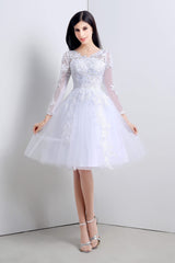 Wedding Shoes, A-Line White Tulle Appliques Long Sleeve Homecoming Dresses