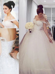 Wedding Dressed Under 1005, Ball Gown Off-the-Shoulder Court Train Tulle Wedding Dresses With Appliques Lace