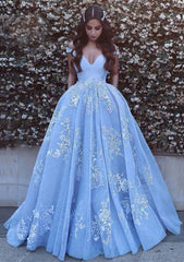 Prom Dress Shops Nearby, Ball Gown Off-the-Shoulder Sleeveless Court Train Tulle Prom Dress With Pleated Appliqued