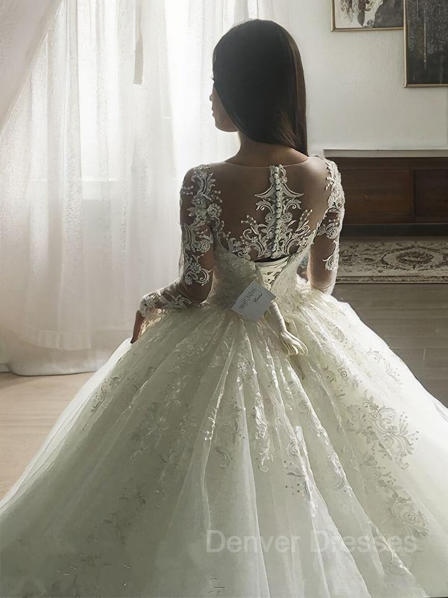 Wedsing Dresses With Sleeves, Ball Gown Scoop Court Train Tulle Wedding Dresses With Appliques Lace