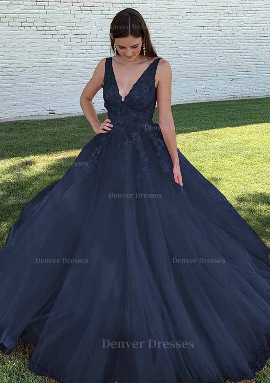 Party Dress Code, Ball Gown V Neck Court Train Lace Tulle Prom Dress With Appliqued Beading
