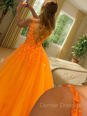 Party Dresses Cocktail, Ball Gown V-neck Floor-Length Tulle Prom Dresses With Appliques Lace
