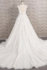 Wedding Dress Trend, Beautiful Long A-line Tulle Lace Appliques Backless Wedding Dress