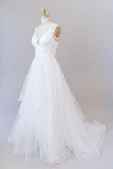 Wedding Dress With Sleev, Beautiful V-neck Tulle A-line Wedding Dress