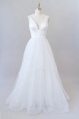 Wedding Dress With Sleeved, Beautiful V-neck Tulle A-line Wedding Dress