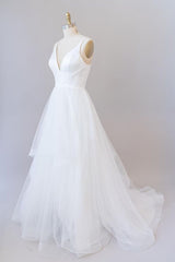 Wedding Dress Strapless, Beautiful White Long A-line V-neck Tulle Backless Wedding Dress