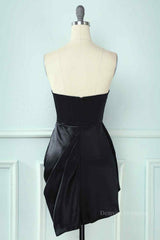 Homecomeing Dresses Red, Black Sheath Strapless Sweetheart Pleated Leather Mini Homecoming Dress