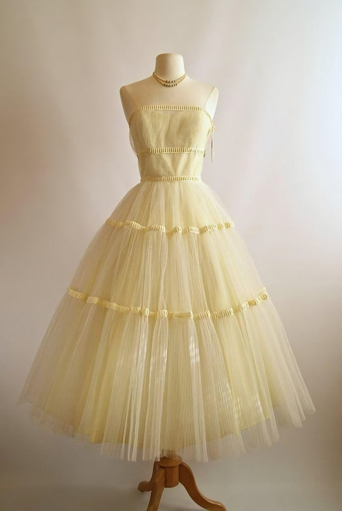 Plu Size Wedding Dress, Vintage Yellow Dress, Homecoming Dress