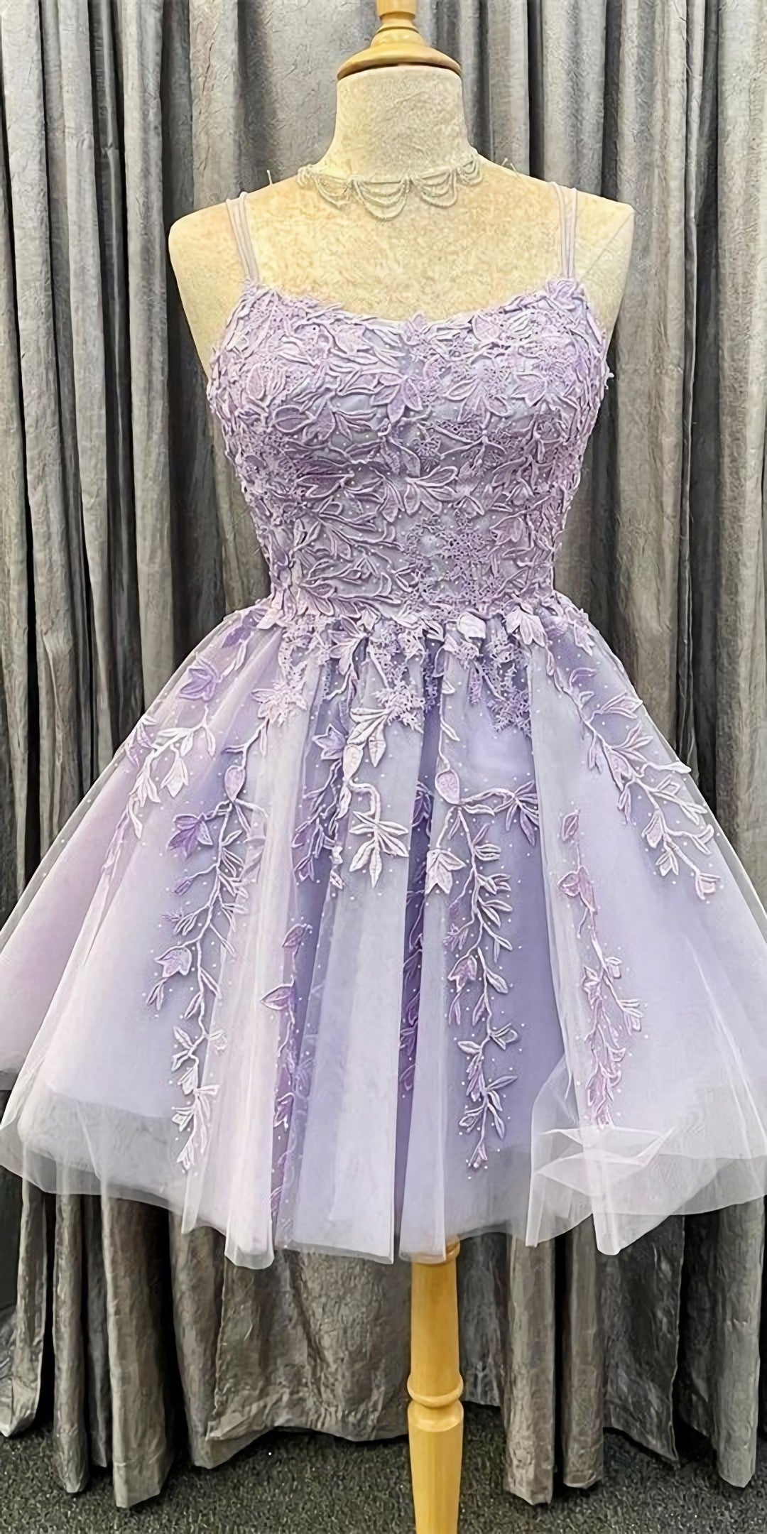 Bridesmaid Dresses Lavender, Princess Short Lavender A Line Lace Appliqued Homecoming Dress, Party Dress