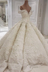 Wedding Dress Cheaper, Classic Off theshoulder Luxurious Appliques Ball Gown Wedding Dress