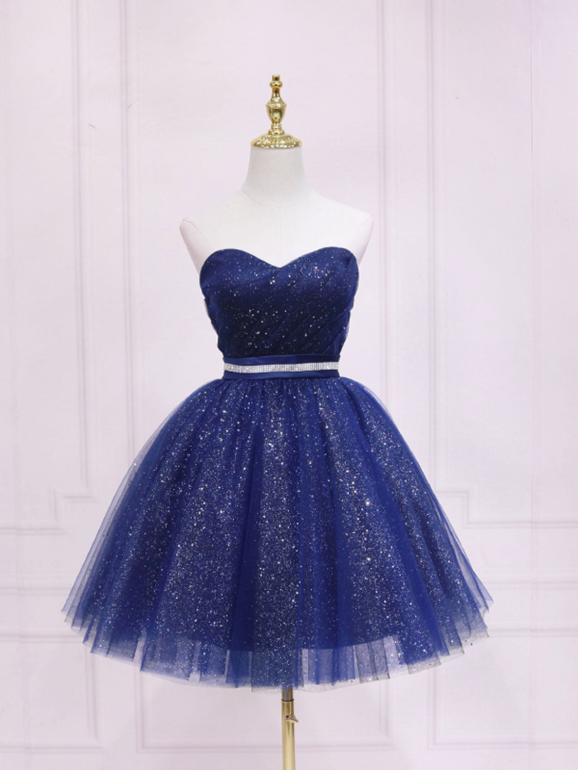 Party Dress Ideas For Curvy Figure, Dark Blue Sweetheart Neck Tulle Sequin Short Prom Dress Blue Puffy Homecoming Dress