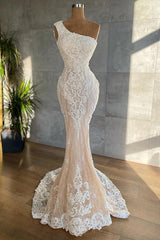 Wedding Dress Southern, Elegant Long One Shoulder Appliques Lace Mermaid Wedding Dress