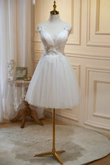 Party Dress Stores, Ivory V Neck Tulle Lace Knee Length Prom Dress, Cute A-Line Homecoming Dress