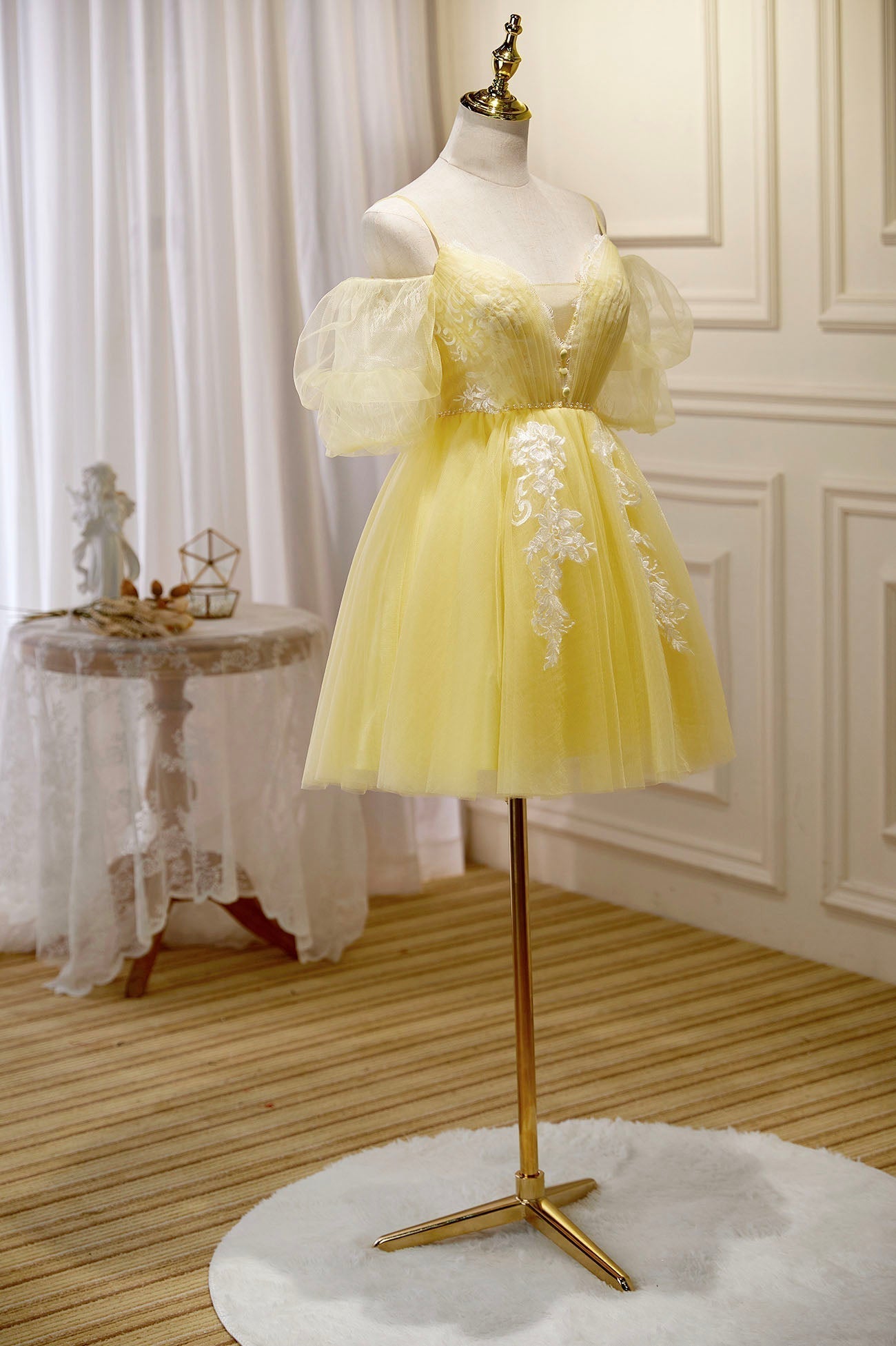 Prom Dresses 2032 Cheap, Yellow Lace Short Prom Dress, Off the Shoulder Homecoming Dress