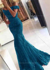 Prom Dress Chicago, Lace Long/Floor-Length Trumpet/Mermaid Sleeveless Off-The-Shoulder Zipper Prom Dress With Appliqued Beaded