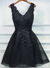 Prom Dresses Long Ball Gown, Lace V-neckline Short Black Lace Prom Dresses, Black Homecoming Dresses