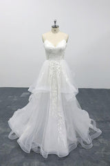 Wedding Dresses With Sleeves, Long A-line Sweetheart Appliques Spaghetti Strap Tulle Wedding Dress