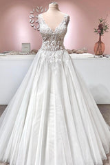 Wedding Dresses For Bride, Long A-line V-neck Appliques Lace Backless Tulle Ruffles Wedding Dress