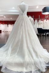 Wedding Dressing Accessories, Long A-line V-neck Spaghetti Straps Tulle Lace Backless Wedding Dress