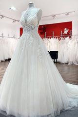 Wedding Dresses Accessories, Long A-line V-neck Spaghetti Straps Tulle Lace Backless Wedding Dress