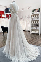 Wedding Dress Hire, Luxury Long A-line V-neck Tulle Open Back Lace Wedding Dress
