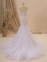 Wedding Dress Shopping Outfit, Mermaid Tulle Off-the-Shoulder Appliques Lace Cathedral Train Corset Wedding Dress