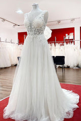 Wedding Dresses Aesthetic, Modest Long A-line V-neck Tulle Ruffles Backless Wedding Dresses With Lace