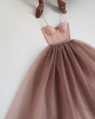 Bridesmaid Dress Sleeveless, Dusty Rose A-Line Tulle Floor Length Spaghetti Straps Sweetheart Evening Party Dresses Prom Dresses
