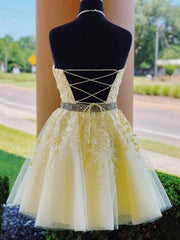 Prom Dress Website, Charming A-Line Halter Cross Back Yellow Tulle Short with Appliques Homecoming Dresses