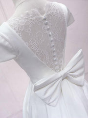 Bridesmaids Dresses Gold, White V Neck Satin Lace Short Prom Dress, White Homecoming Dress