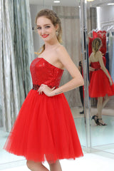 Black Tie Wedding Guest Dress, Red Sequined Tulle Strapless Homecoming Dresses