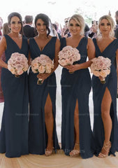Homecoming Dress Short, Sheath/Column Cowl Neck Sleeveless Chiffon Bridesmaid Dresses With Pleated Split