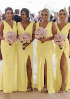 Homecoming Dress Shops Near Me, Sheath/Column Cowl Neck Sleeveless Chiffon Bridesmaid Dresses With Pleated Split