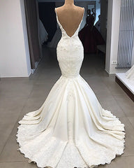 Wedding Dress With Lacing, Spaghetti Straps Lace Fit and Flare Wedding Dresses Overskirt Appliques Detachable Satin Backless Bridal Gowns