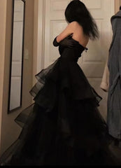 Prom Dresses Long Sleeves, Sweetheart Black Rufflue Long Prom Evening Dress