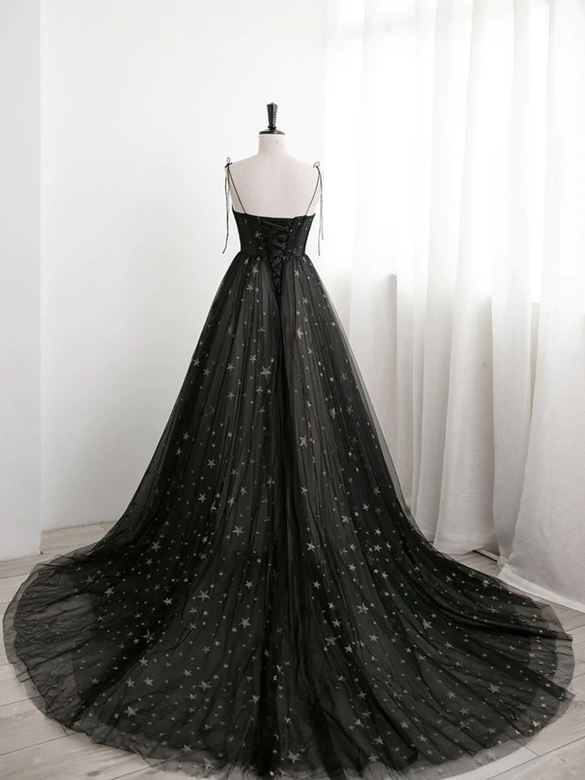 Maxi Dress Outfit, Sweetheart Neck Black Long Prom Dresses, Black Long Formal Evening Dresses
