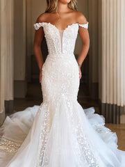 Wedding Dress Boutiques Near Me, Trumpet/Mermaid Off-the-Shoulder Cathedral Train Tulle Wedding Dresses