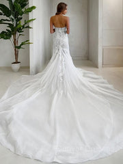 Wedding Dress Different, Trumpet/Mermaid Strapless Cathedral Train Tulle Wedding Dresses With Appliques Lace