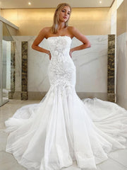 Wedding Dress Under 507, Trumpet/Mermaid Strapless Cathedral Train Tulle Wedding Dresses With Appliques Lace