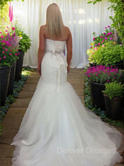 Wedding Dress Vintage Style, Trumpet/Mermaid Sweetheart Court Train Tulle Wedding Dresses With Beading