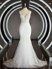 Wedding Dress Backless, Trumpet/Mermaid V-neck Cathedral Train Tulle Wedding Dresses with Appliques Lace