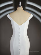 Wedding Dress Silhouettes Guide, Trumpet/Mermaid V-neck Chapel Train Stretch Crepe Wedding Dresses with Ruffles