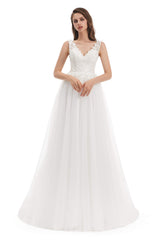 Wedding Dress Styles 2032, Tulle V-neck Appliques Wedding Dresses