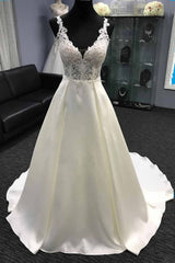 Wedsing Dress Shopping, V neck White A line Lace appliques Princess Wedding Dress
